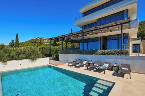 Property building and private swimming pool