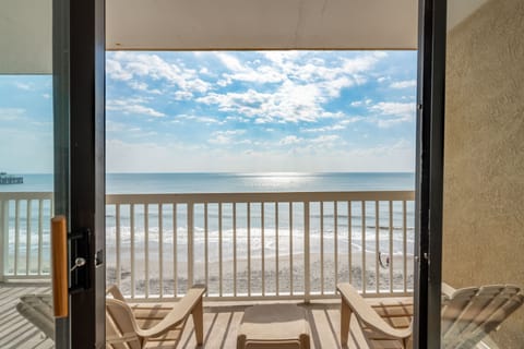 View of the ocean from the living room