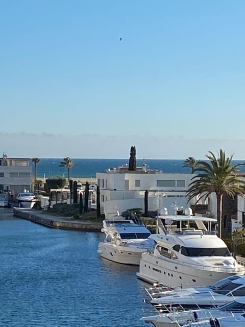 Marina