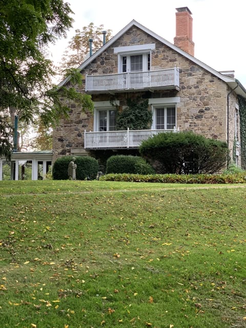 Mansion Balcony Side