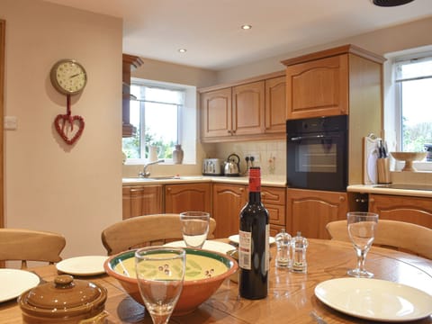 Kitchen/diner | Stonehaven Cottage, Nosterfield, near Masham