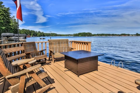 Main Dock Seating
