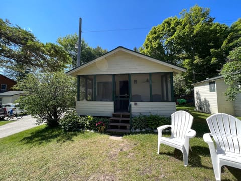 Outside view of Huron Cabin 