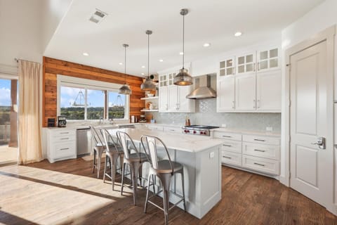 Fully stocked kitchen