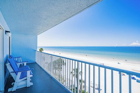 JC Resorts Sand Dollar 403 Balcony Indian Shores-6(2048 Pixels)7