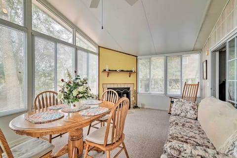 Branford Vacation Rental | 2BR | 2BA | Stairs Required | 1,000 Sq Ft