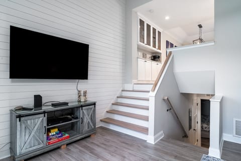 The 2nd level great room with large Smart TV