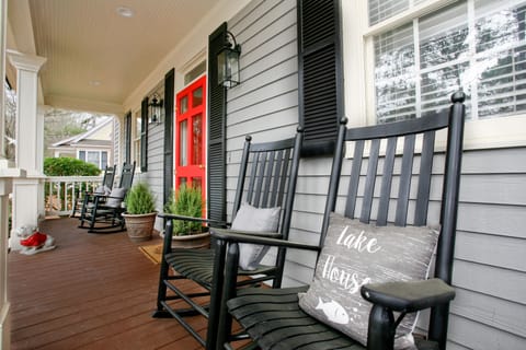 Rocking chair front porch 