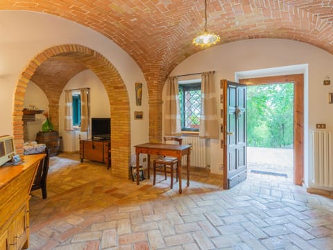 Table, Furniture, Building, Property, Window, Chair, Houseplant, Wood, Door