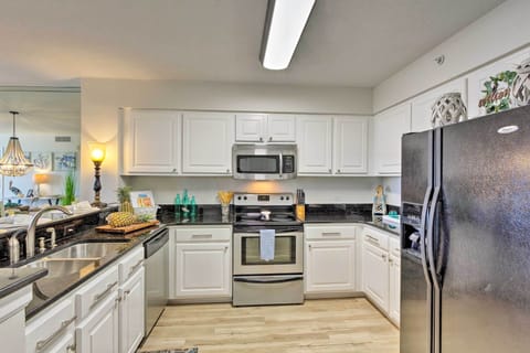 Kitchen | Fully Equipped