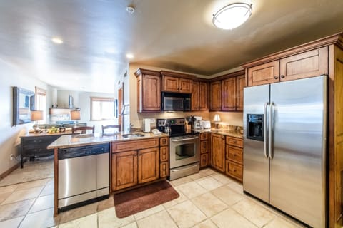 Jupiter Inn 17-Park City Resort Lodging