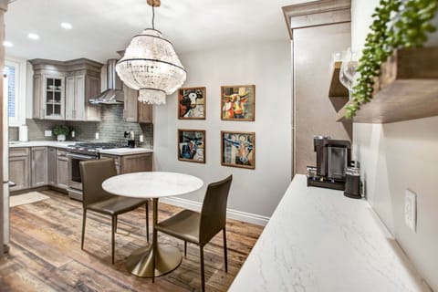 Elegant Dining table perfect for two