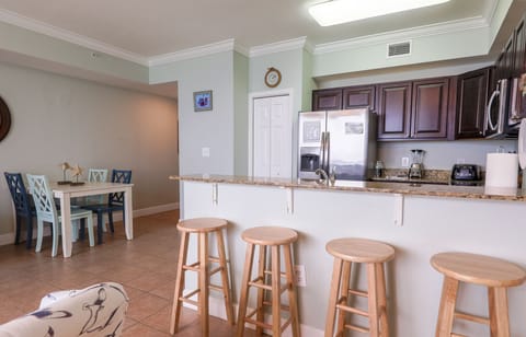 Breakfast Bar Seating. Seats for 8 Guests  With New Dining Table