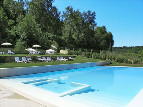 Sky, Plant, Water, Property, Swimming Pool, Cloud, Azure, Tree, Natural Landscape, Shade