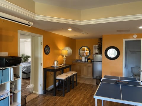 2 additional bedrooms with laundry area . Dart board, printer, toaster,& kettle 