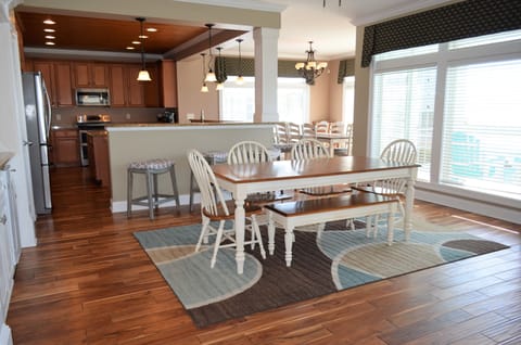 Perfect place for board games and puzzles!