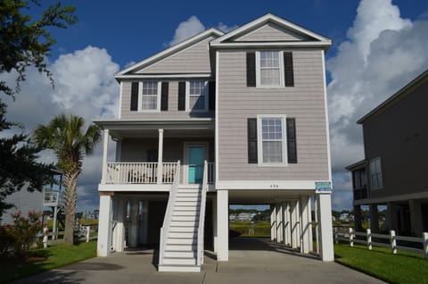 Welcome to Terrapin Station!