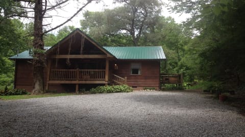 Cabin Front spring 2017 enjoy the peace and quiet