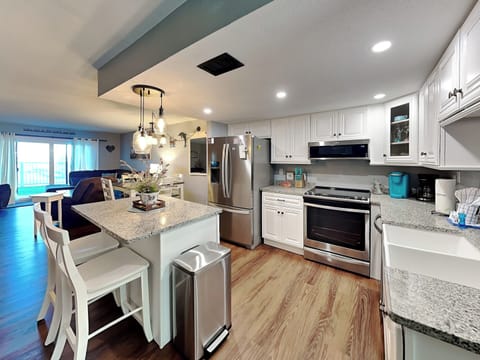 Fully Equipped Kitchen with Stainless Steel Appliances