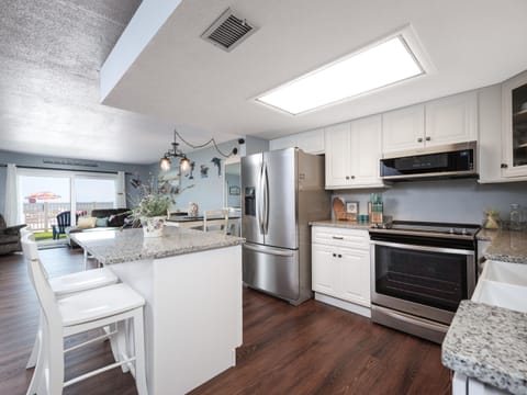 Fully Equipped Kitchen with Stainless Steel Appliances