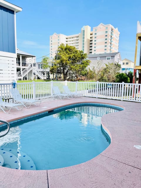 Large Pool area