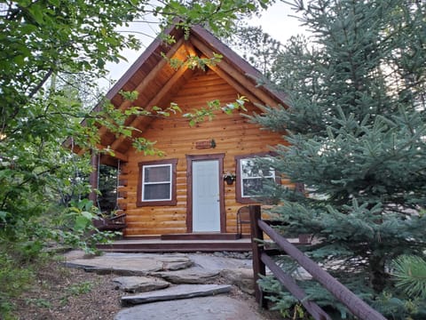 Mountain Shadows Ext