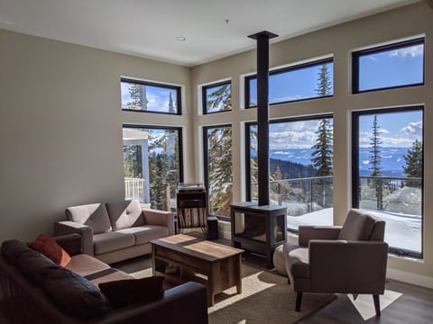 Brand New Modern Duplex on the Knoll with Stunning Views 