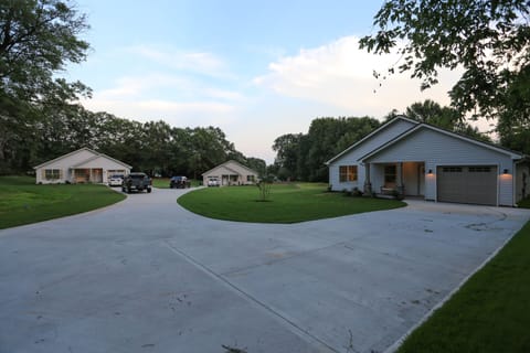 3 home subdivision