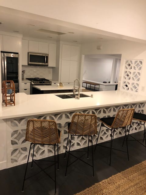 Living room to kitchen