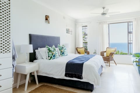Stunning views over the Indian Ocean from the bedroom.