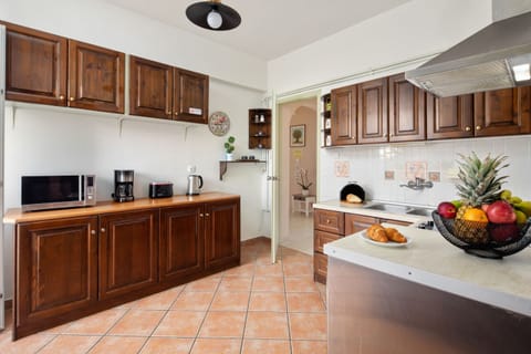 Fully fitted and functional