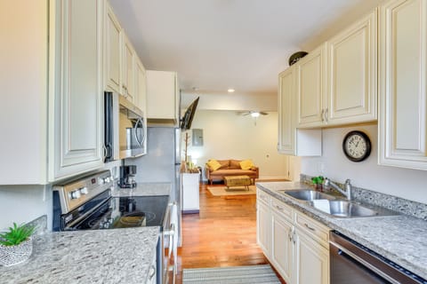 Kitchen | Drip Coffee Maker | Dishwasher | Cooking Basics