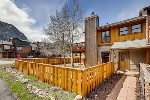 Mount Royal Exterior