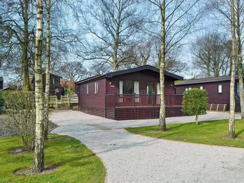 Contemporary lodge | Bransty, Burnside Park