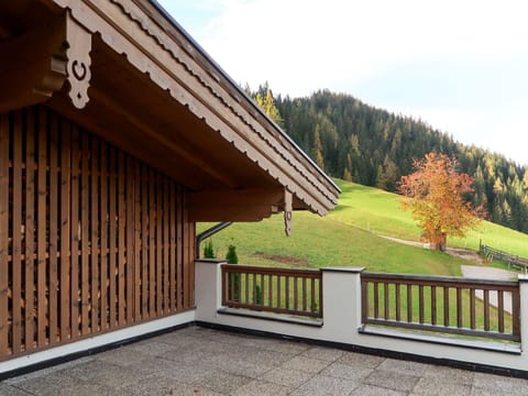 Property, House, Architecture, Grass, Building, Home, Real Estate, Wood, Tree, Facade