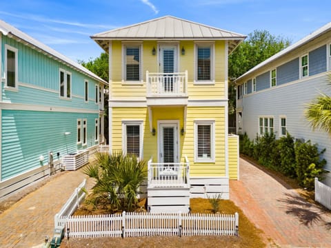 Carillon Beach House - Sunny Daze
