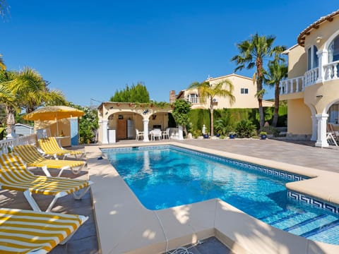 Holiday Home Swimming Pool