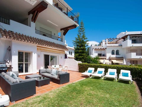 Castiglione garden condo with wifi