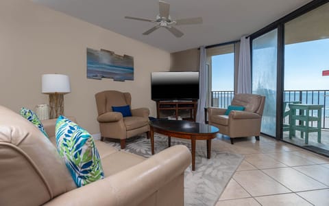 Phoenix V 401, Orange Beach, Alabama, beach front, 3 bedroom condominium on the 4th floor