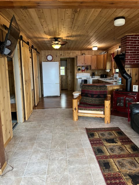 Hulu/Netflix/Prime Video