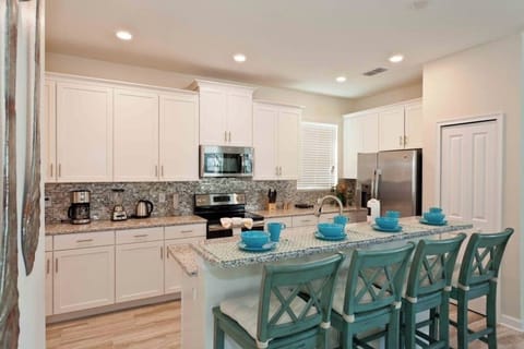 Another Angle of the BIG KITCHEN!