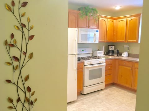 Entrance to Large Kitchen