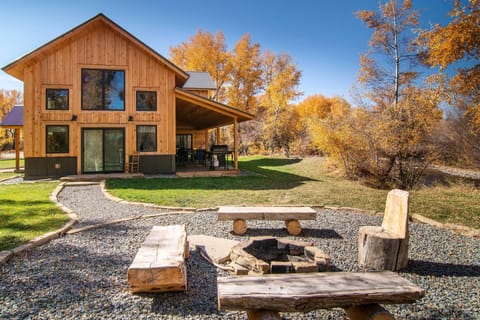 Gunnison Vacation Rental | 3BR | 2.5BA | 1,800 Sq Ft | Stairs Required