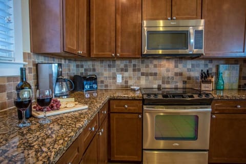 Ample counter space for a beach house and a stocked kitchen to delight the chef!