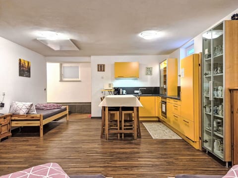 Furniture, Chair, Table, Apartment, Outdoor Furniture, Balcony, Kitchen & Dining Room Table, Condominium, Shade, Patio