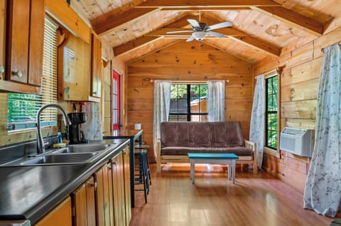 Cook, stream, relax — enjoy seamless living with open-concept design and Smart TV.