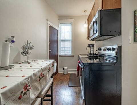 Beautiful kitchen with everything you need