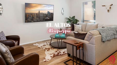 El Altos - An Irvie Home