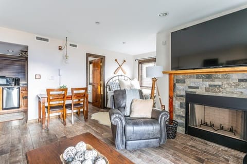 Super Comfy Feeling In Here!