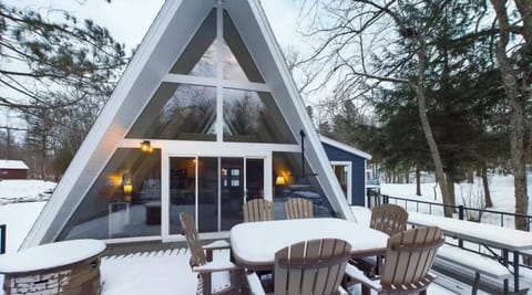 Looking at cabin from back of deck